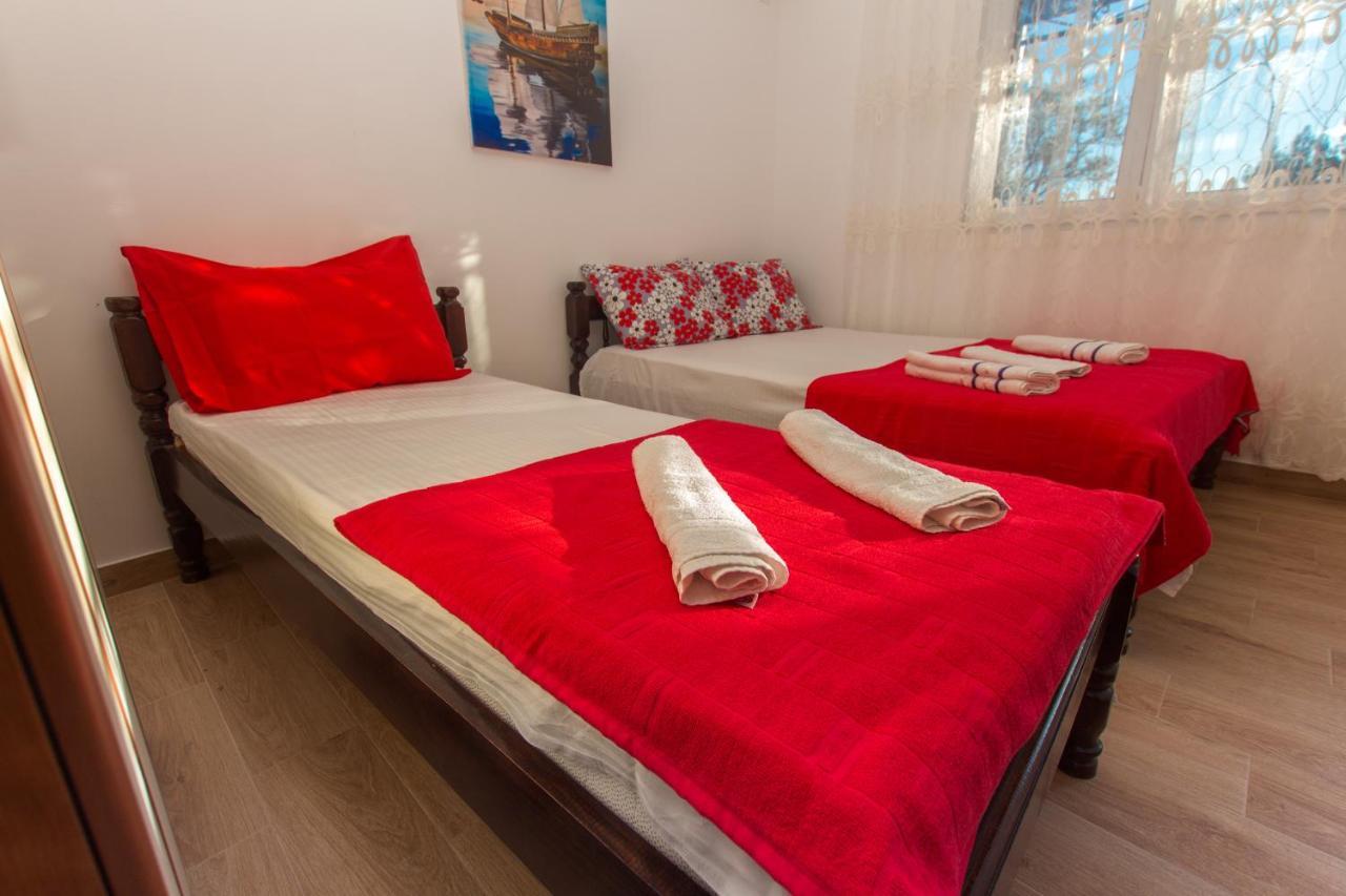 Apartments Petkovic Petrovac Ngoại thất bức ảnh